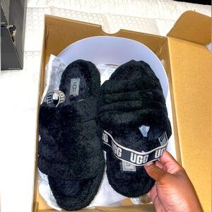 Ugg Fluff Slides